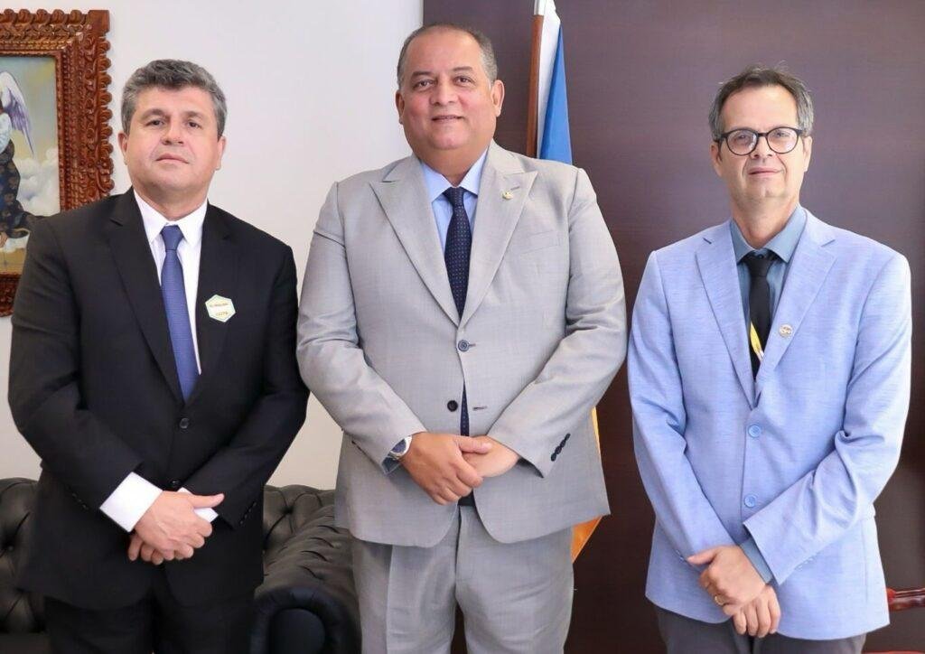 Reforma Tributária: Senador Eduardo Gomes propõe emendas para proteger Municípios e equilibrar transição federativa
