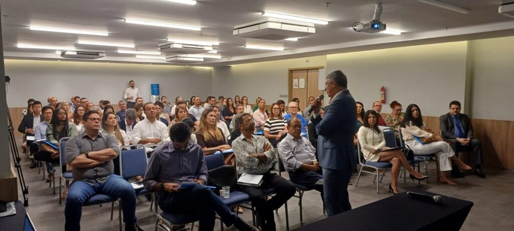 ENAFF realiza curso sobre jurisprudência atualizada em tributos municipais com participação de servidores de todo o país